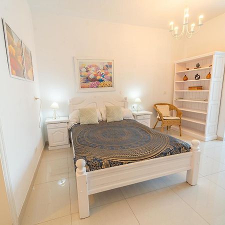 Eden Rentals Lake Port 6Th Beach Avenue Пуэрто-де-ла-Крус Экстерьер фото